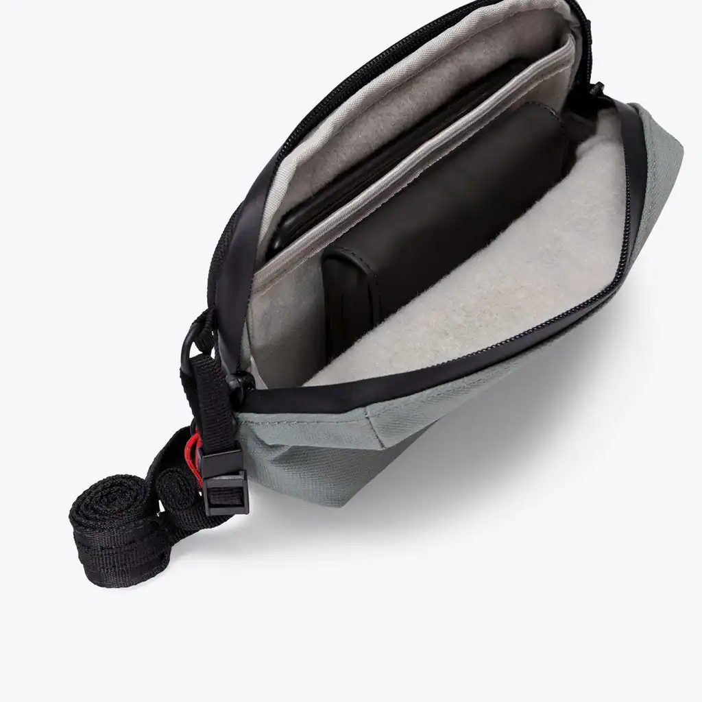 Ando Crossbody Bag