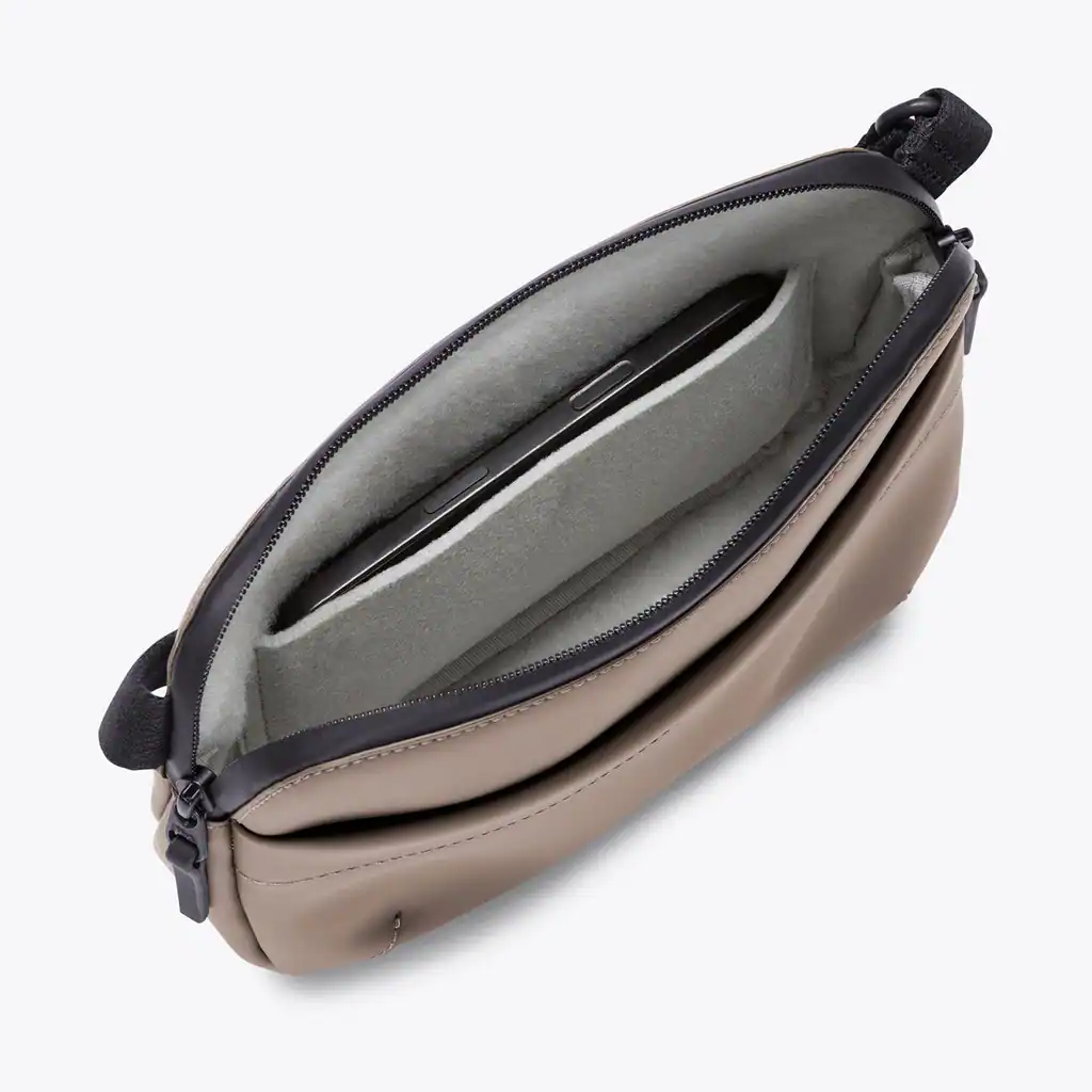 Melvin Crossbody Bag