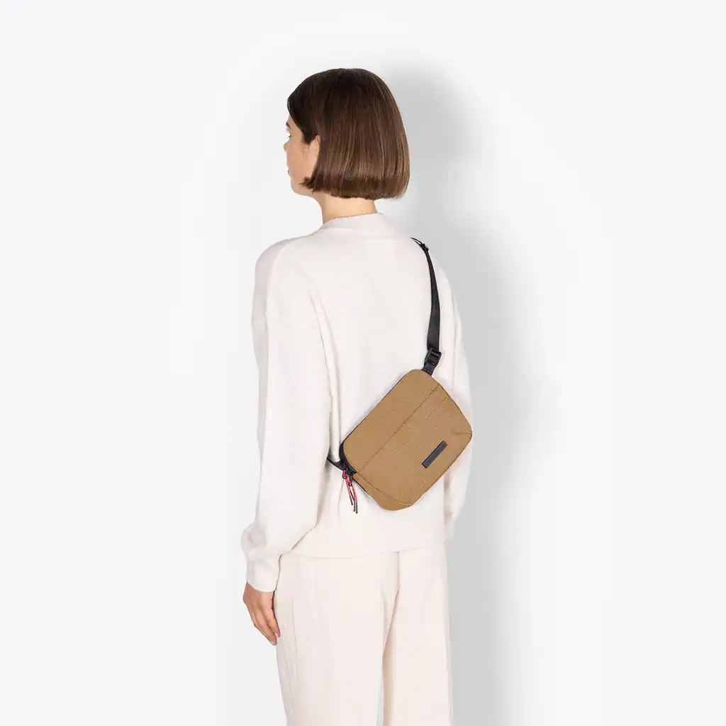 Melvin Crossbody Bag