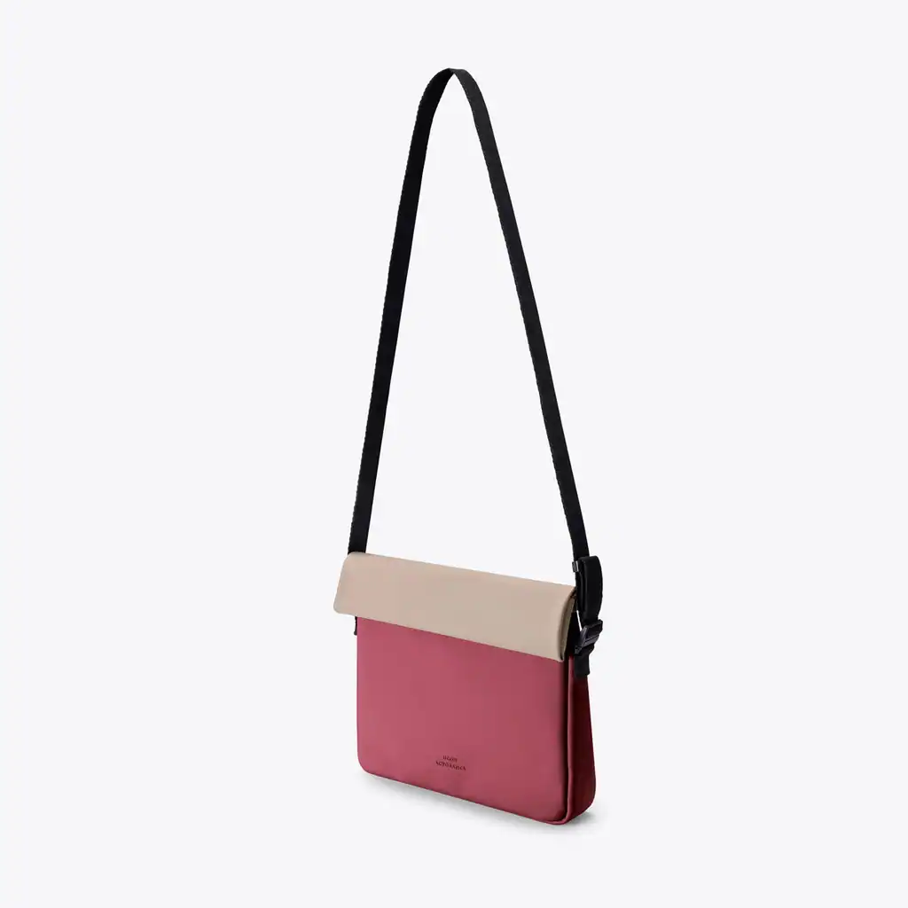 Jarven Shoulder Bag