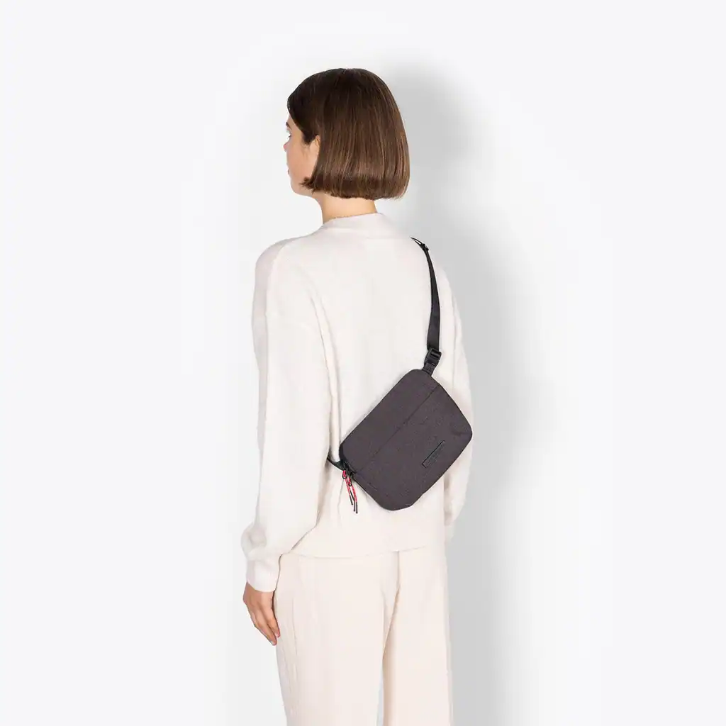 Melvin Crossbody Bag