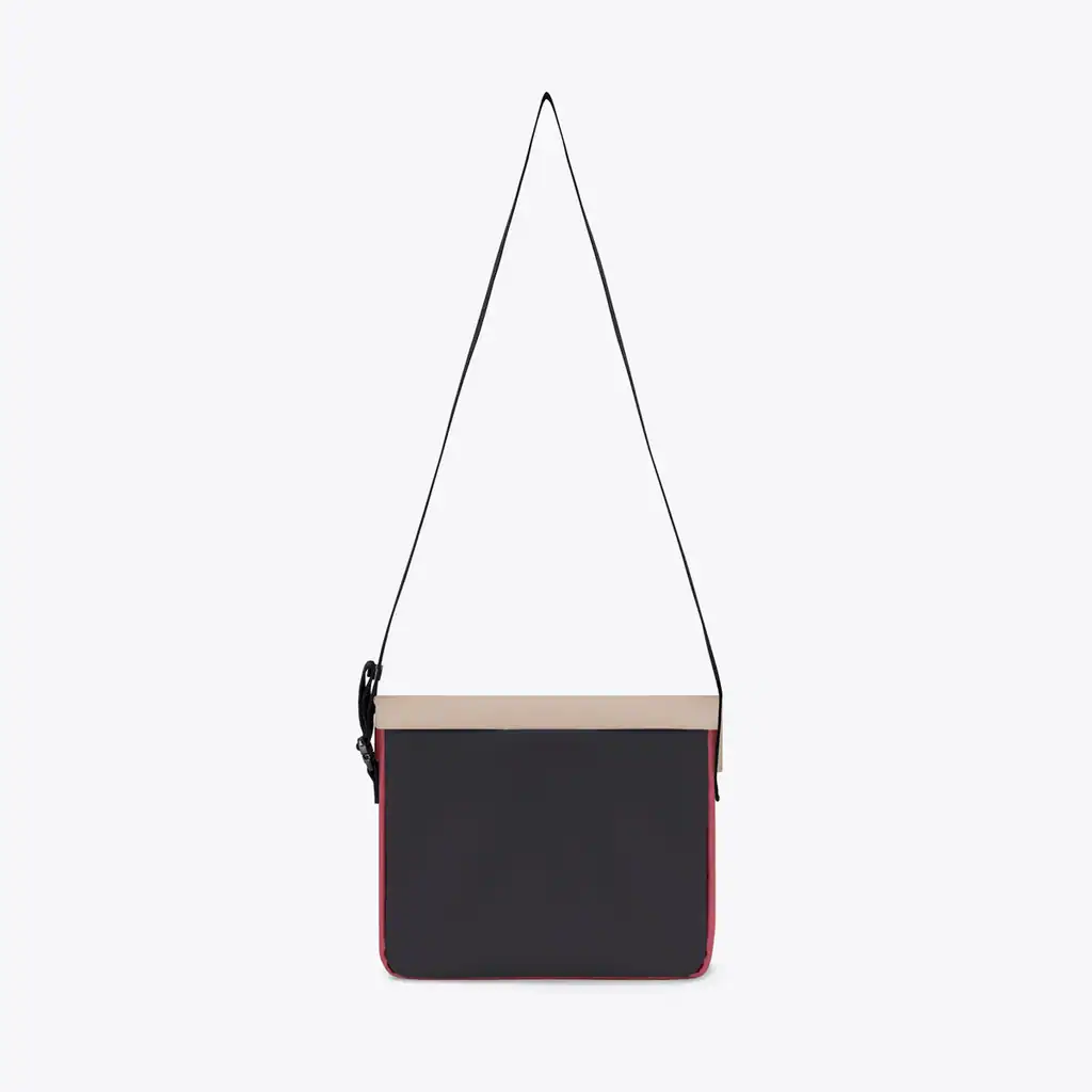 Jarven Shoulder Bag