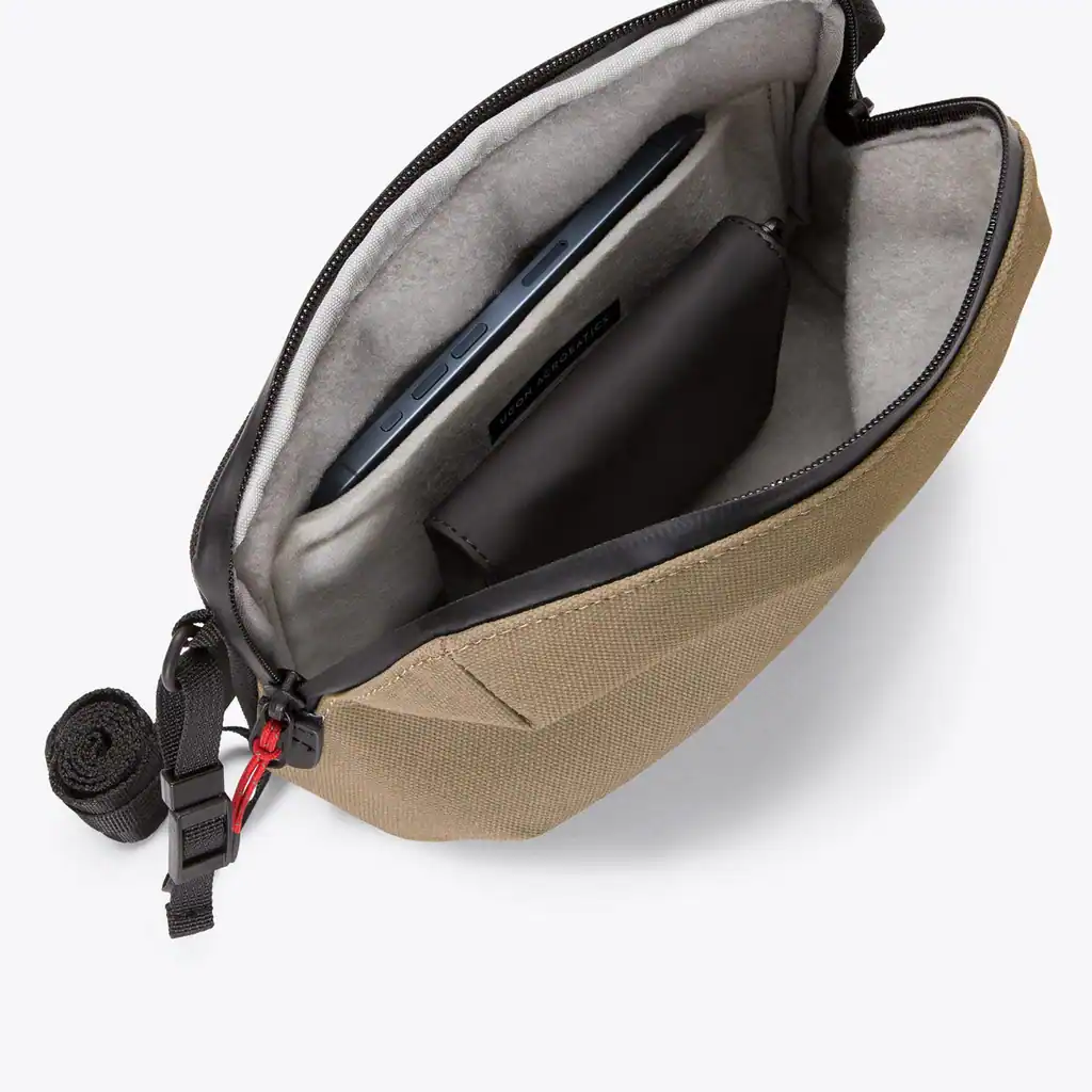 Ando Crossbody Bag