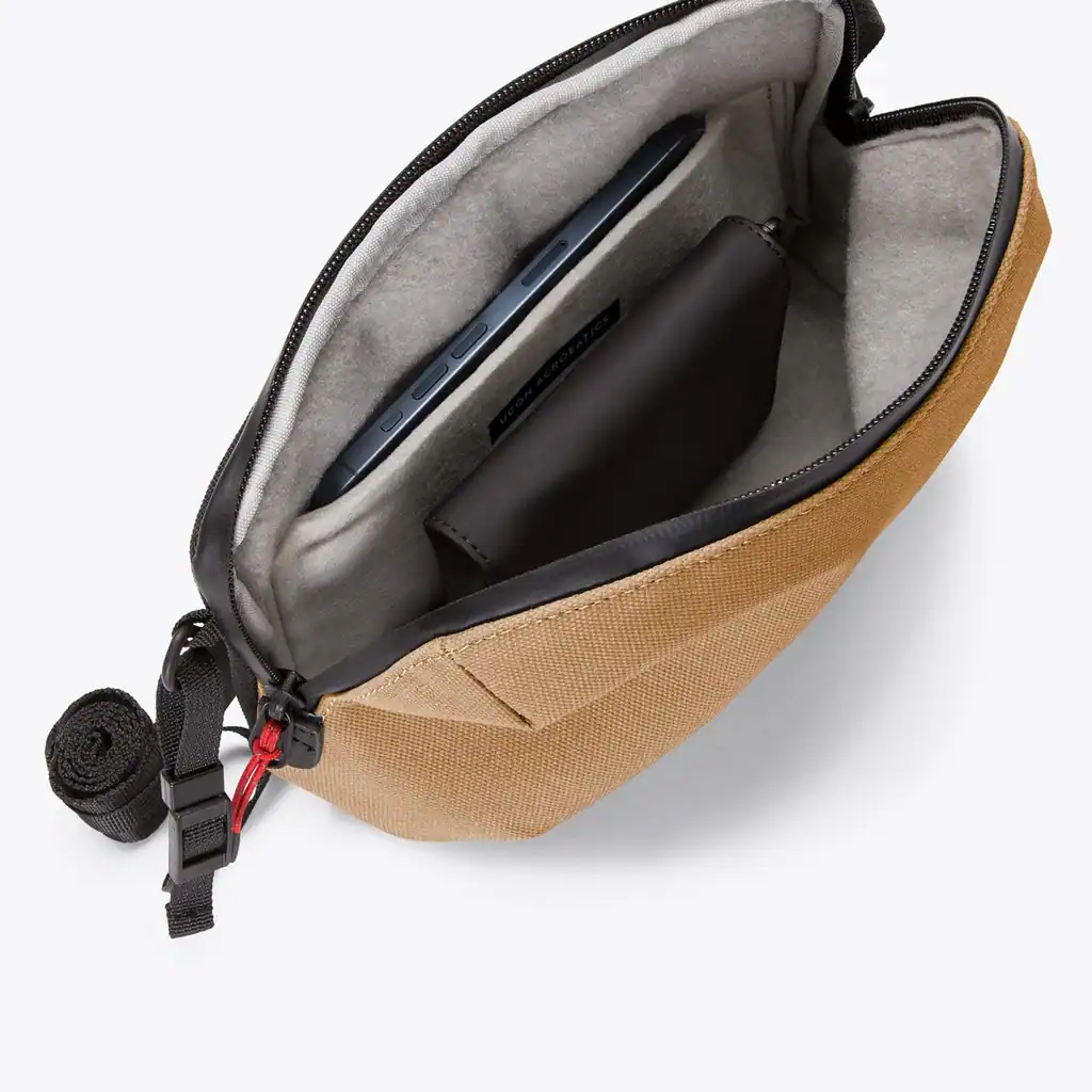 Ando Crossbody Bag