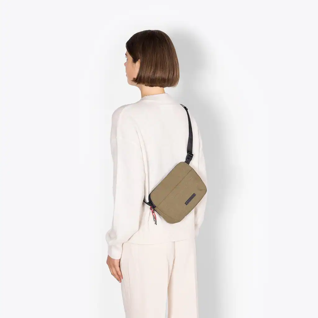 Melvin Crossbody Bag